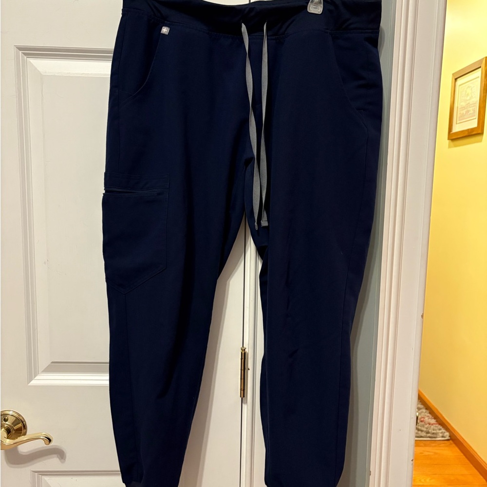 Figs Zamora Jogger Scrub Pants-Navy